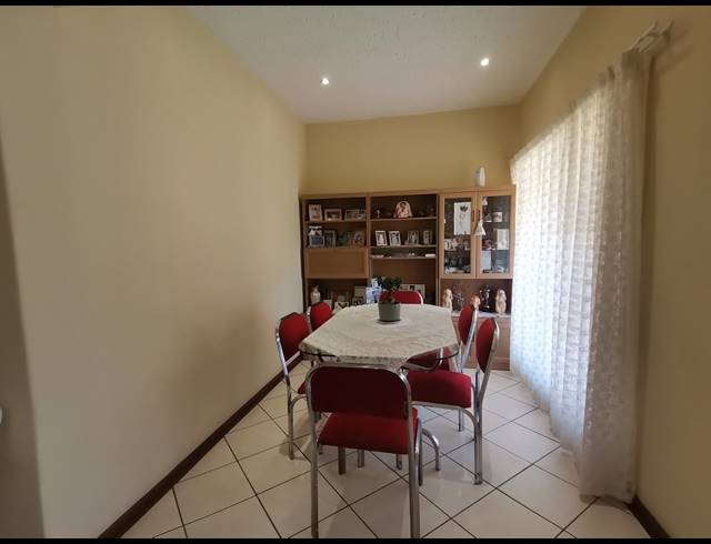 2 BEDROOM TOWNHOUSE FOR SALE IN LIEFDE EN VREDE